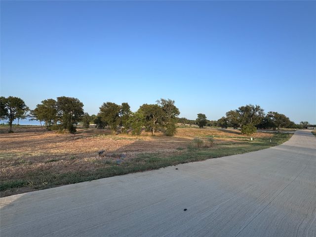 308 Caro Drive, West Tawakoni, TX 75474