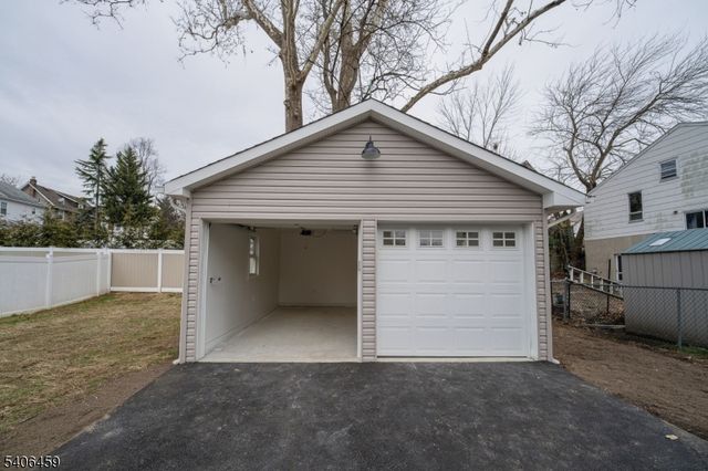 318 Park Ave, Nutley Twp., NJ 07110