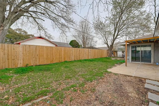 2111 Rosemead Drive B, Pasadena, TX 77506