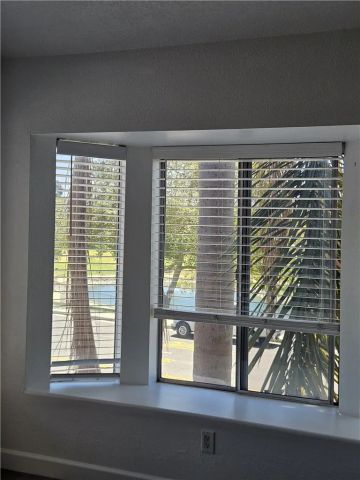 517 S Hewes B, Orange, CA 92869