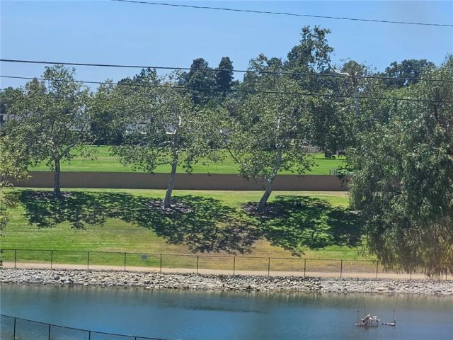 517 S Hewes B, Orange, CA 92869
