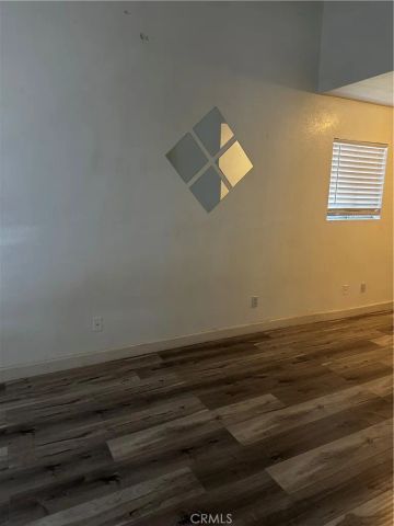 517 S Hewes B, Orange, CA 92869