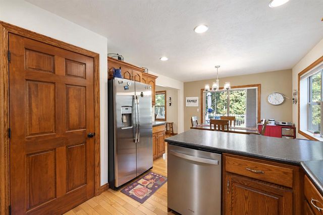 3330 TARRAGON TRAIL, Green Bay, WI 54313