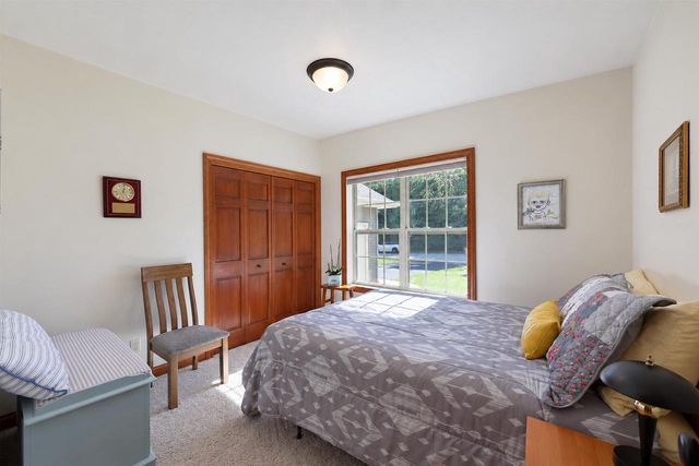 3330 TARRAGON TRAIL, Green Bay, WI 54313