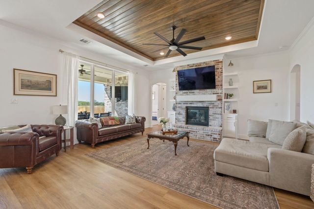 4223 Skylar Drive, College Station, TX 77845