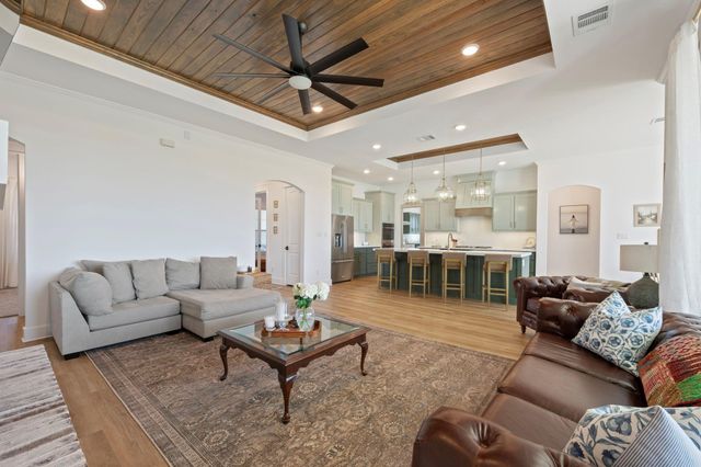 4223 Skylar Drive, College Station, TX 77845