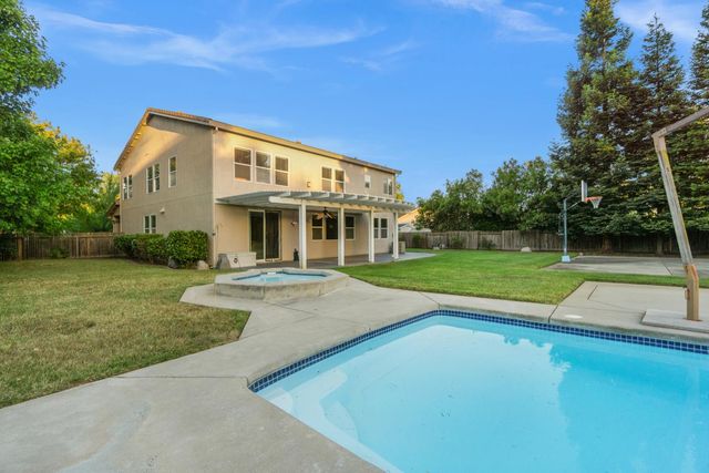 4272 Arnold Way, Mather, CA 95655