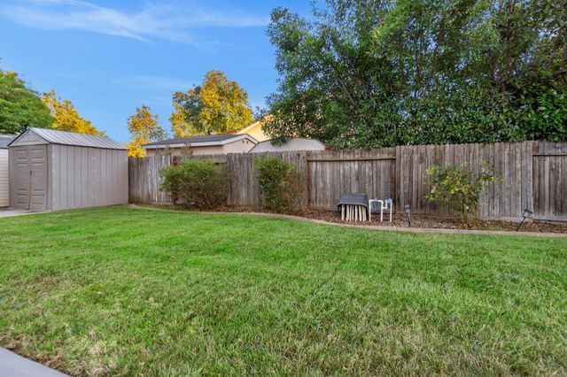 4272 Arnold Way, Mather, CA 95655