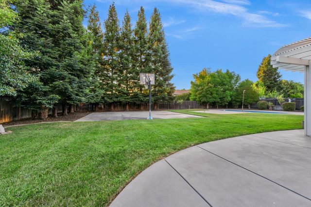 4272 Arnold Way, Mather, CA 95655
