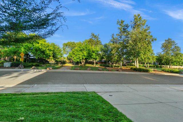 4272 Arnold Way, Mather, CA 95655