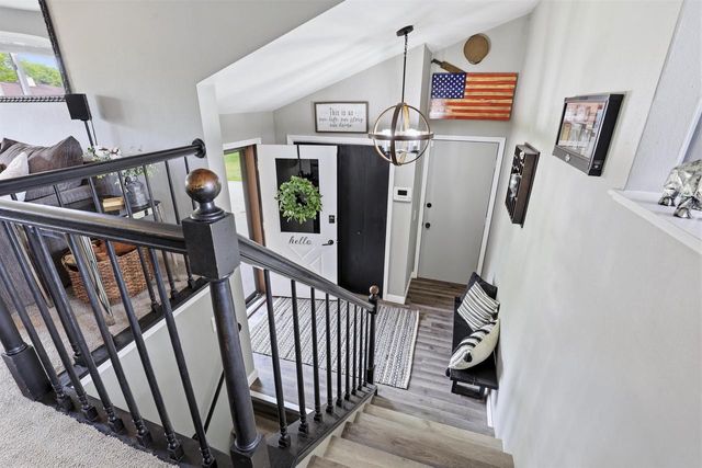 3236 S WHIP POOR WILL LANE, Appleton, WI 54915