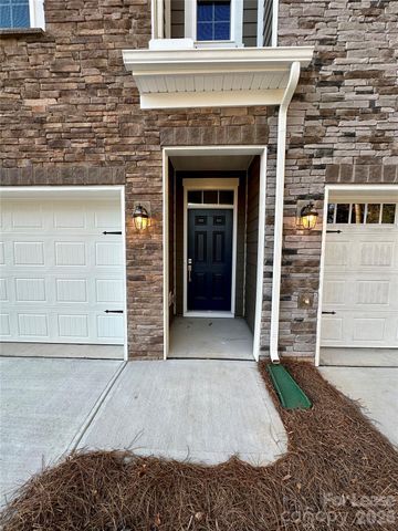 14047 MARTIN HILL Way, Charlotte, NC 28277