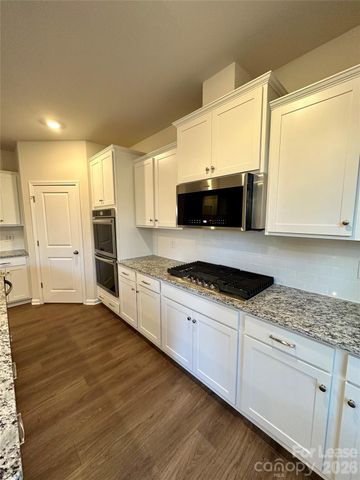 14047 MARTIN HILL Way, Charlotte, NC 28277