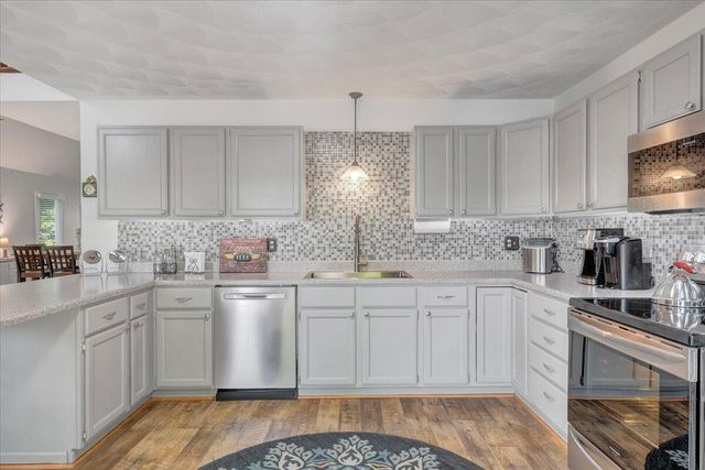 1101 ANGELA CT, Moneta, VA 24121