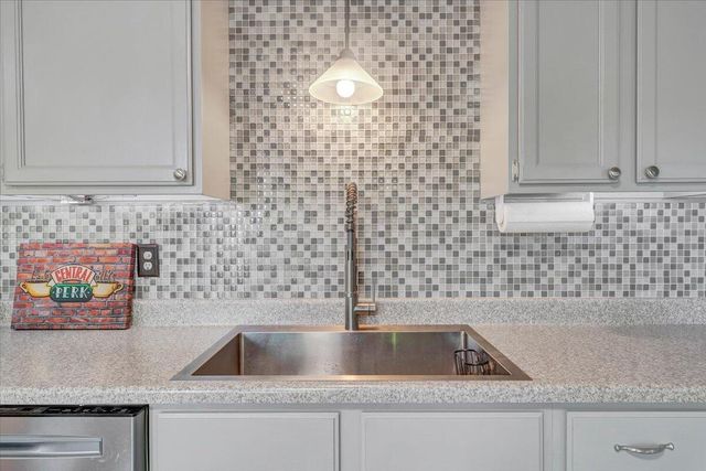 1101 ANGELA CT, Moneta, VA 24121