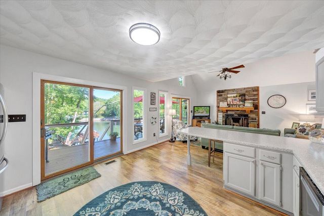 1101 ANGELA CT, Moneta, VA 24121