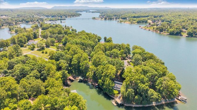 1101 ANGELA CT, Moneta, VA 24121
