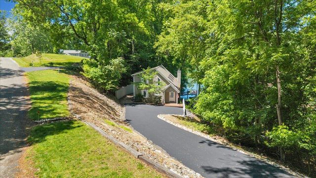 1101 ANGELA CT, Moneta, VA 24121