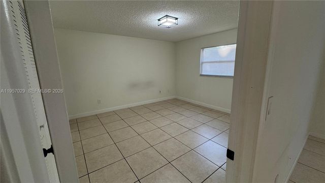 4111 Stirling Road 102, Dania Beach, FL 33314