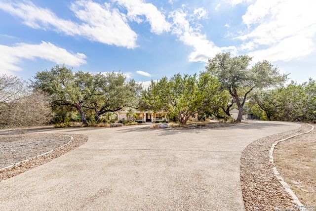 2918 Box Canyon, Bulverde, TX 78163