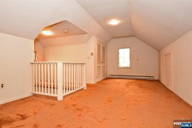 255 Pearsall Avenue, Ridgewood, NJ 07450
