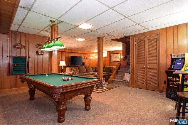 255 Pearsall Avenue, Ridgewood, NJ 07450
