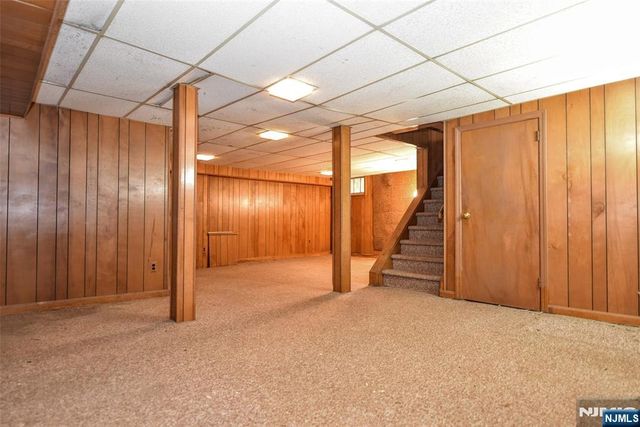 255 Pearsall Avenue, Ridgewood, NJ 07450