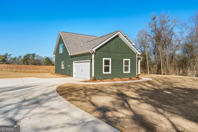59 Oak Road, Locust Grove, GA 30248