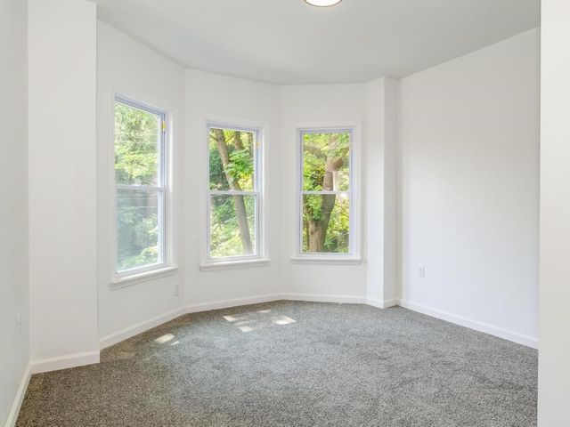 910 Main St, Aliquippa, PA 15001
