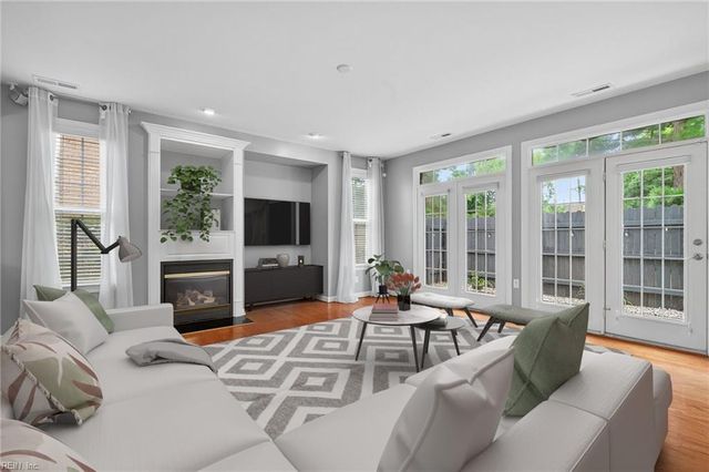 416 Blue Beech WAY, Chesapeake, VA 23320