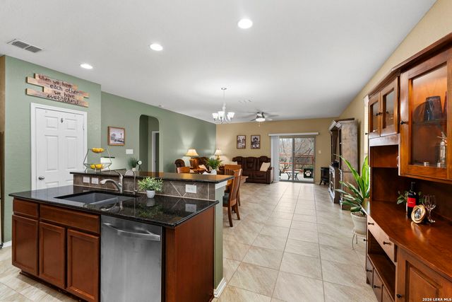 7706 Heavenly Arbor, San Antonio, TX 78254