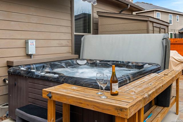 7706 Heavenly Arbor, San Antonio, TX 78254