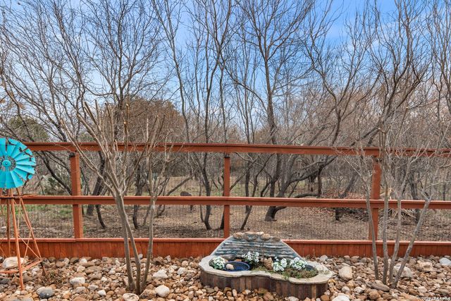 7706 Heavenly Arbor, San Antonio, TX 78254