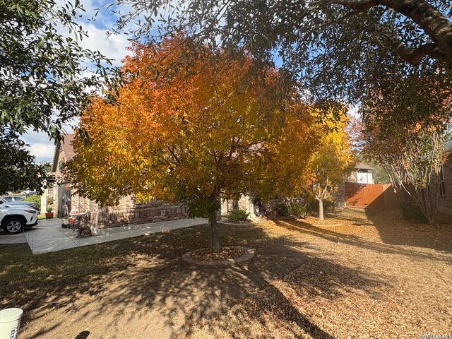 7706 Heavenly Arbor, San Antonio, TX 78254