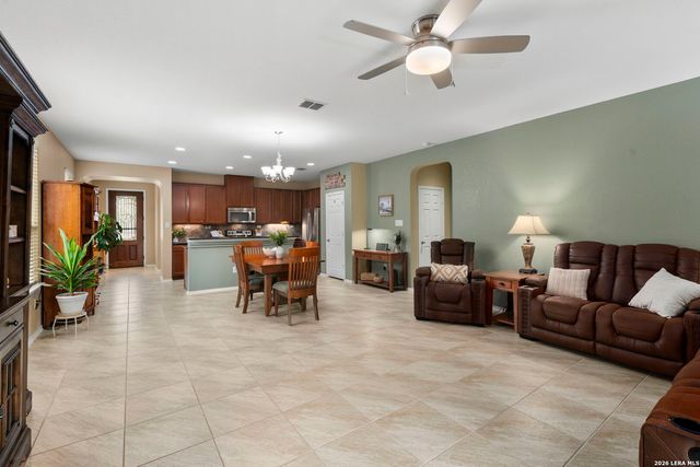 7706 Heavenly Arbor, San Antonio, TX 78254