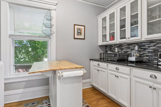 903 Goodrich Avenue C, Saint Paul, MN 55105