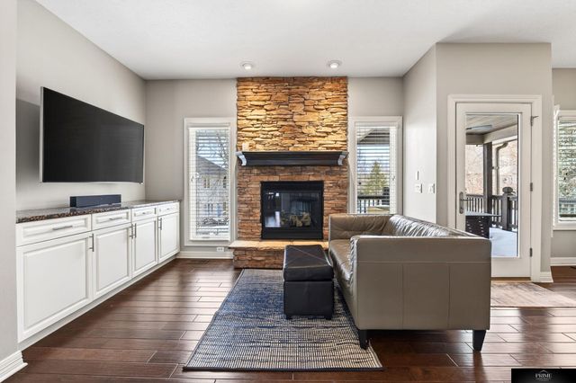 920 S HWS Cleveland Boulevard, Elkhorn, NE 68022