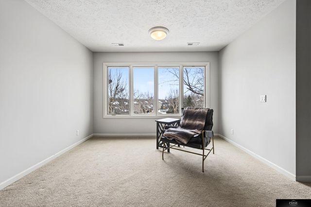 920 S HWS Cleveland Boulevard, Elkhorn, NE 68022