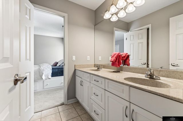 920 S HWS Cleveland Boulevard, Elkhorn, NE 68022