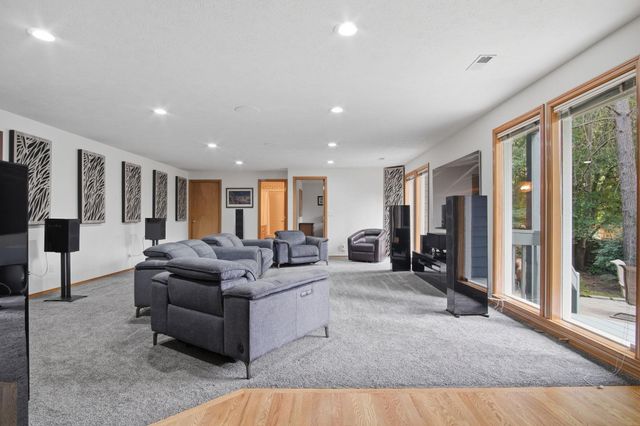 6702 S Westchester Dr, Spokane, WA 99223