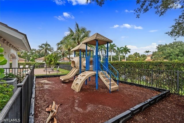 10230 Tin Maple DR 141, Estero, FL 33928