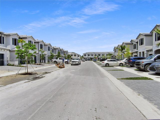 13401 SW 287th St 13401, Homestead, FL 33033