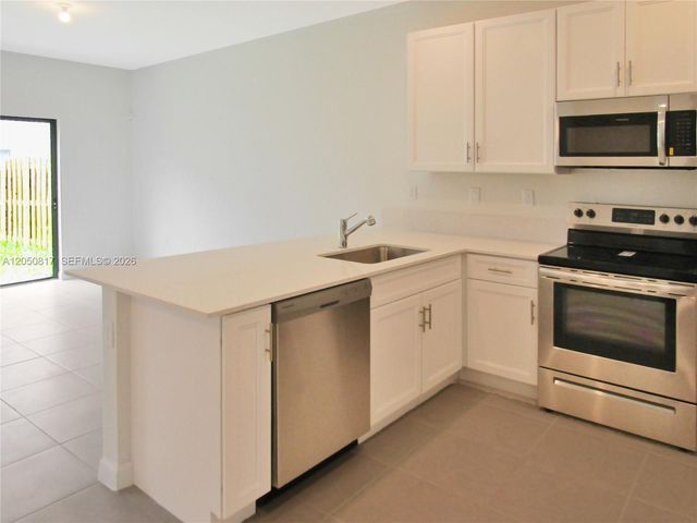 13401 SW 287th St 13401, Homestead, FL 33033