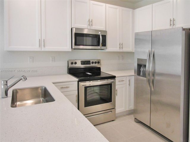 13401 SW 287th St 13401, Homestead, FL 33033