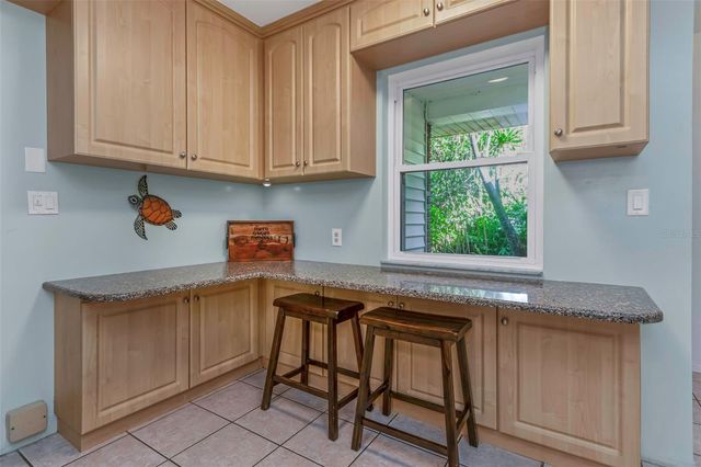 11530 66TH AVENUE N, Seminole, FL 33772