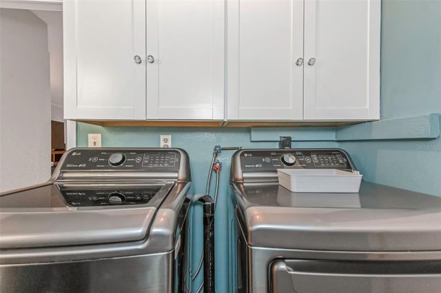 11530 66TH AVENUE N, Seminole, FL 33772