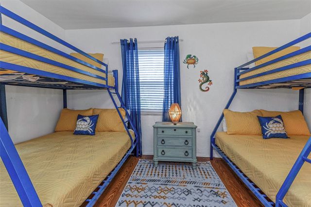 11530 66TH AVENUE N, Seminole, FL 33772