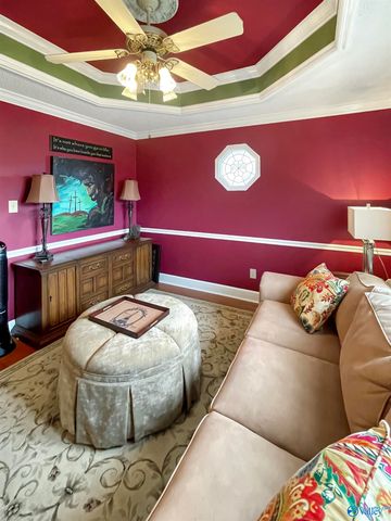 2217 Yorkshire Se SE, Decatur, AL 35601