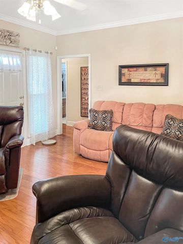 2217 Yorkshire Se SE, Decatur, AL 35601