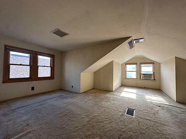 2514 N 79th Avenue, Elmwood Park, IL 60707